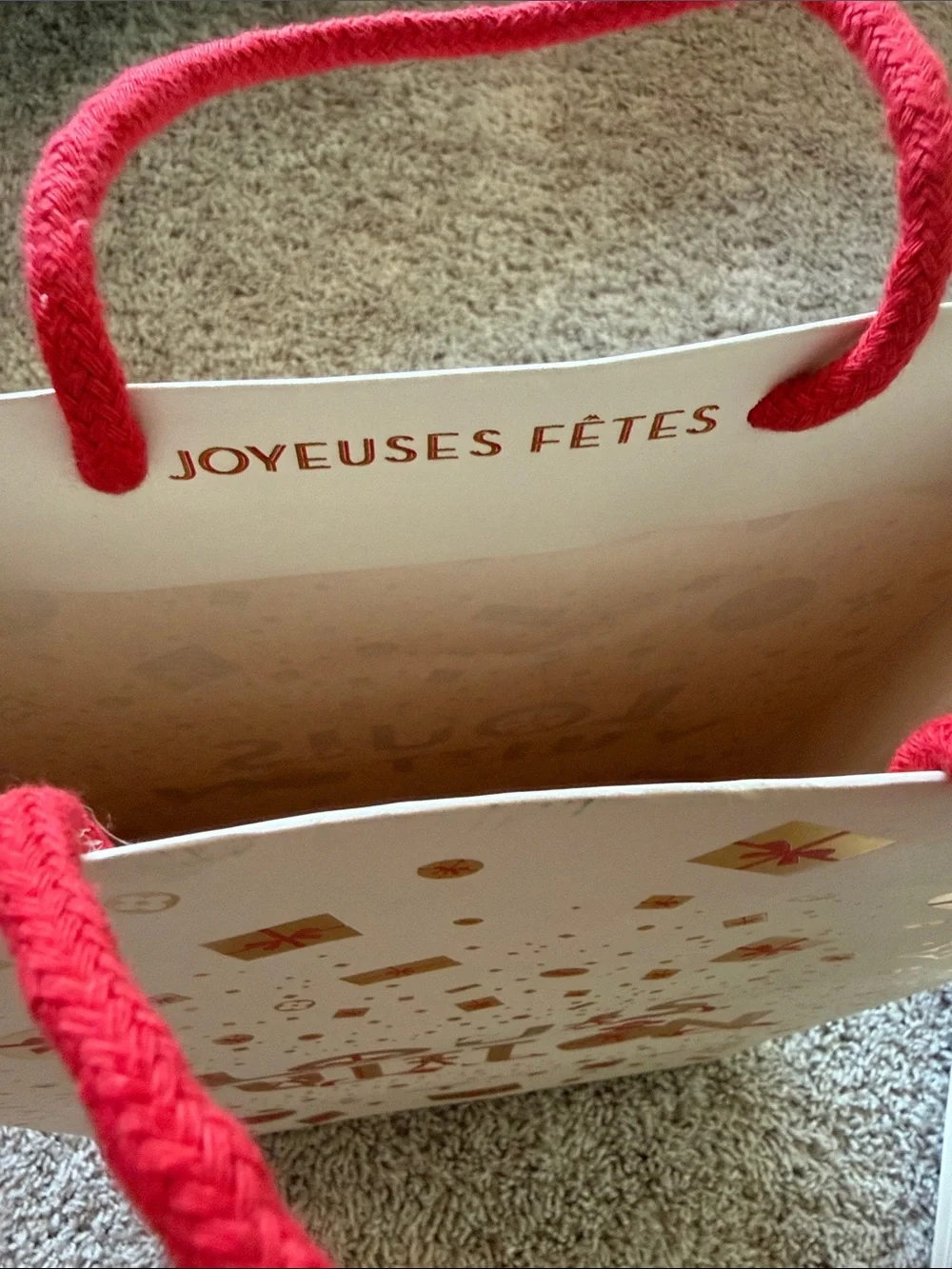 Authentic Louis Vuitton Vivienne 2023 Holiday Shopping Bag 14x9.75x4.25 Set